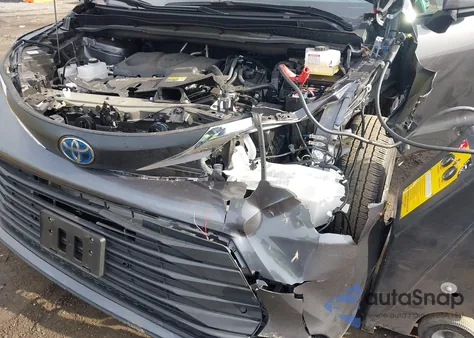 2025 Toyota Sienna Xle from USA, damaged, VIN 5TDJRKEC2SS257489